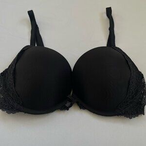 Victoria’s Secret 34D Dream Angels Push-Up Padded Underwire Bra Black Lace